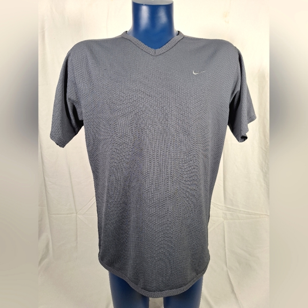Nike Sphere Mens ss Shirt